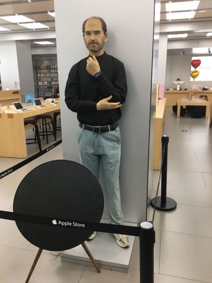 Steve Jobs is alive and well in Xi'an?